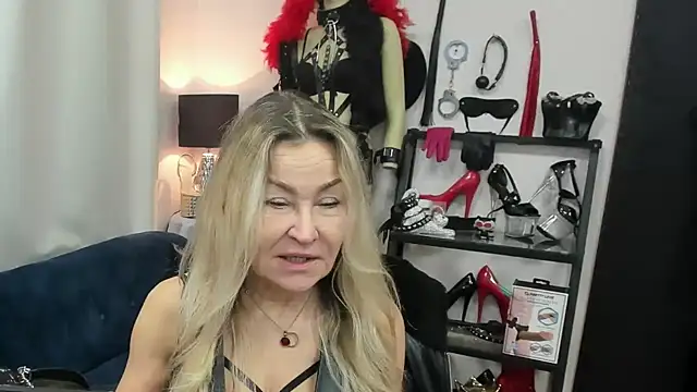 crystaLUX online show from 03.09.26