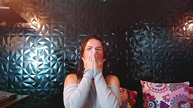 PINK  LOLA1 online show from 02.04.26