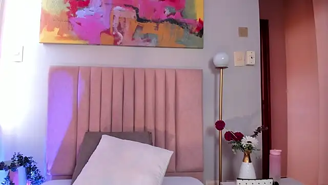 Christy Sea online show from 04.06.26