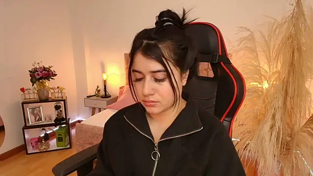 Snapshot of KallyMyller1 chatting on 01.09.25 KallyMyller1 online show from 01.09.25