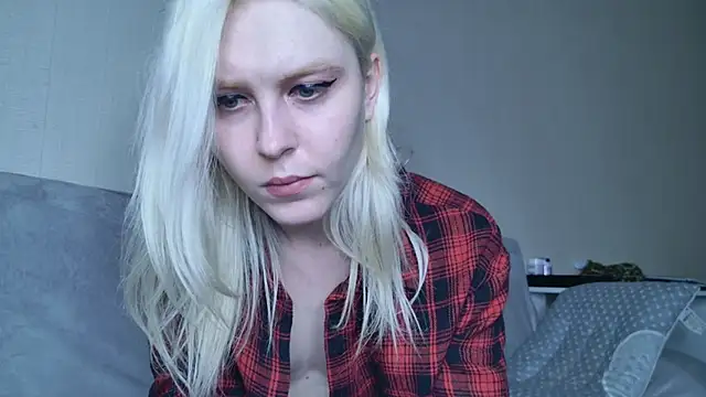 Evelyn rabbit online show from 03.08.25