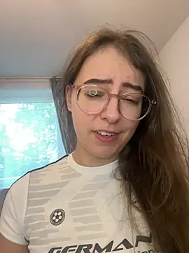 eleonoree online show from 06.25.26