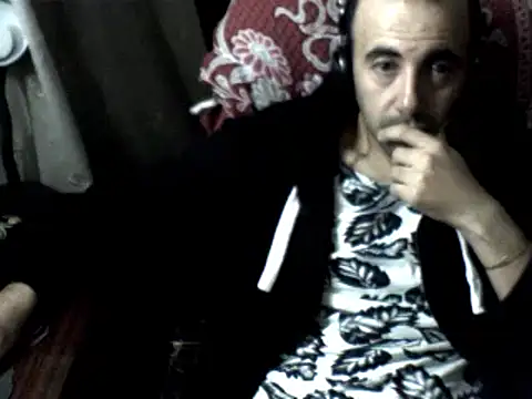 Snapshot of big_heart chatting on 12.08.24 big heart online show from 12.08.24