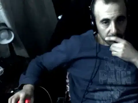 Snapshot of big_heart chatting on 02.17.25 big heart online show from 02.17.25