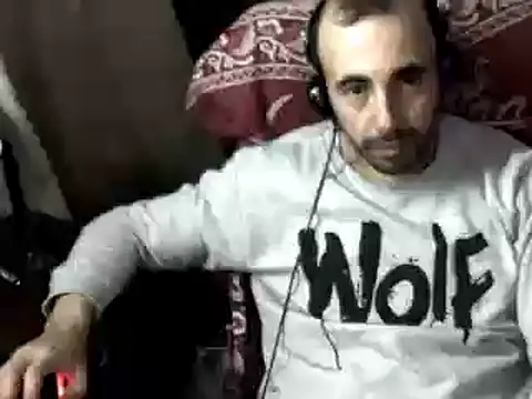 Snapshot of big_heart chatting on 02.26.25 big heart online show from 02.26.25