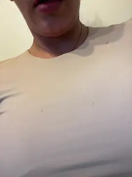 Snapshot of Dirtyfeelin chatting on 02.10.25 Dirtyfeelin online show from 02.10.25