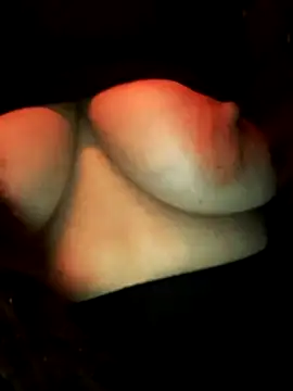 Snapshot of Dirtyfeelin chatting on 12.02.25 Dirtyfeelin online show from 12.02.25