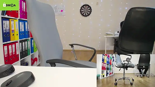 secret-office online show from 02.10.25