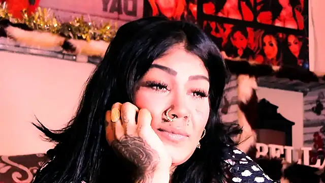 indian dreamgirl online show from 12.18.25