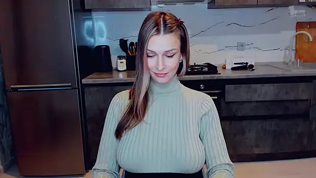 Snapshot of AlexiaDarren chatting on 02.12.25 AlexiaDarren online show from 02.12.25