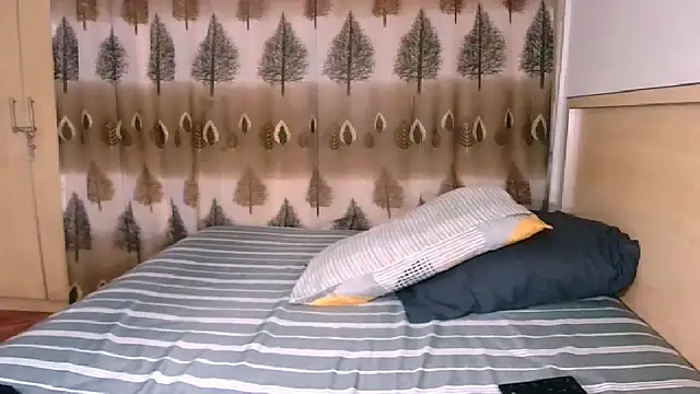 Snapshot of sexyindianchic chatting on 03.08.25 sexyindianchic online show from 03.08.25