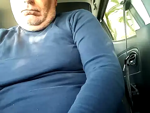 Snapshot of totino975 chatting on 12.06.24 totino975 online show from 12.06.24