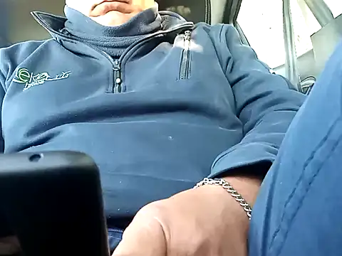 Snapshot of totino975 chatting on 12.30.24 totino975 online show from 12.30.24