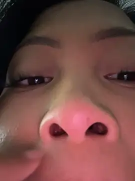 Snapshot of Bubbleliyah chatting on 01.04.25 Bubbleliyah online show from 01.04.25