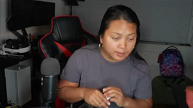 Snapshot of Bubbleliyah chatting on 01.10.26 Bubbleliyah online show from 01.10.26