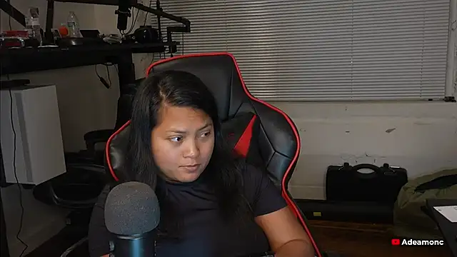 Snapshot of Bubbleliyah chatting on 02.05.26 Bubbleliyah online show from 02.05.26