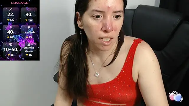 spicey latina online show from 10.21.25