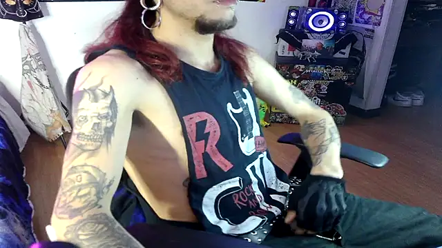 Snapshot of davidroses420 chatting on 12.03.24 davidroses420 online show from 12.03.24