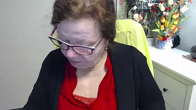 Adelewildx online show from 02.20.26