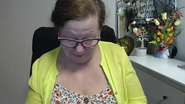 Adelewildx online show from 03.25.26