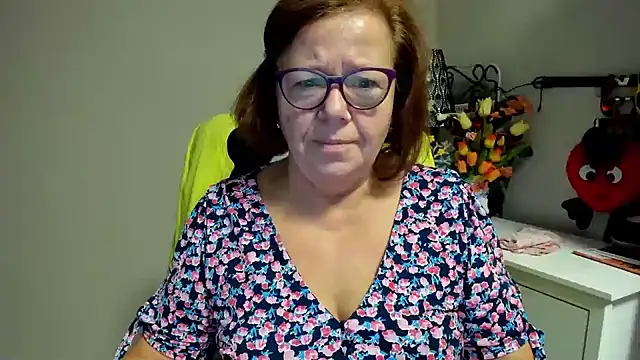 Adelewildx online show from 07.29.26