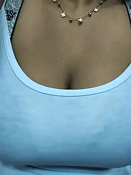Snapshot of darsha_sahu chatting on 05.31.26 darsha sahu online show from 05.31.26