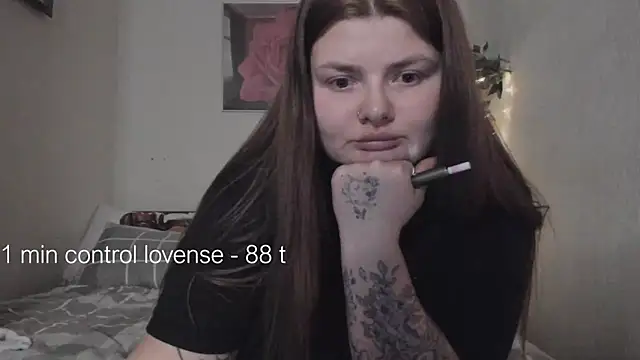 Eva Shameless online show from 02.16.25