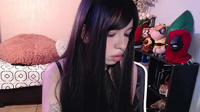 babyakem online show from 10.22.25