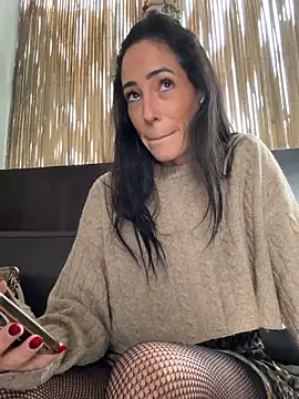 Snapshot of SweeetAlegra chatting on 01.07.25 SweeetAlegra online show from 01.07.25