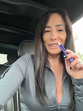 Snapshot of SweeetAlegra chatting on 01.20.25 SweeetAlegra online show from 01.20.25