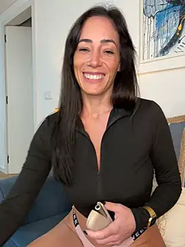 Snapshot of SweeetAlegra chatting on 01.21.25 SweeetAlegra online show from 01.21.25