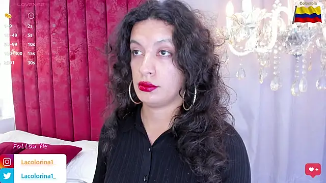 LaColorina  online show from 02.25.25