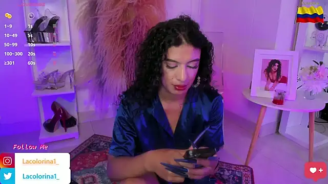 LaColorina  online show from 09.24.25