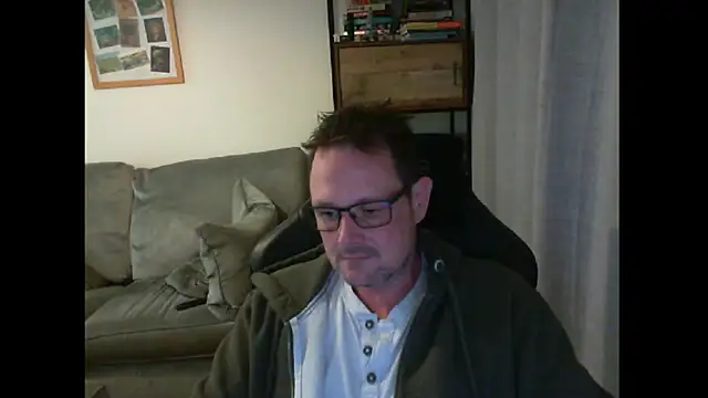 Snapshot of ZebedeePirate chatting on 02.01.25 ZebedeePirate online show from 02.01.25