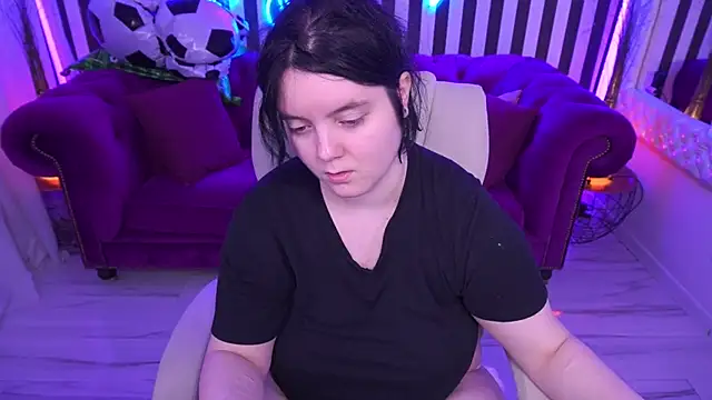 LittleShyy online show from 07.09.26