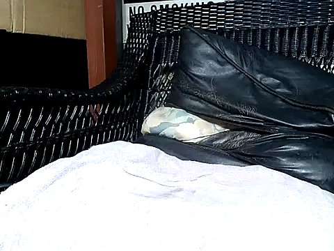 HungHawaiian808xh online show from 03.03.25