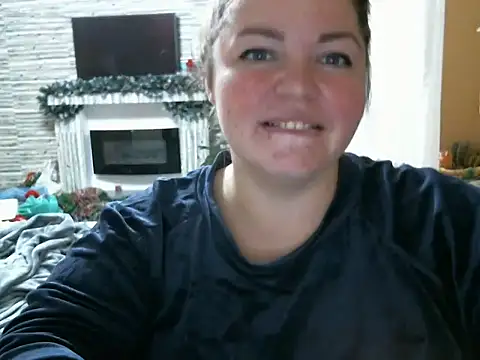 cute  cherry online show from 12.12.24