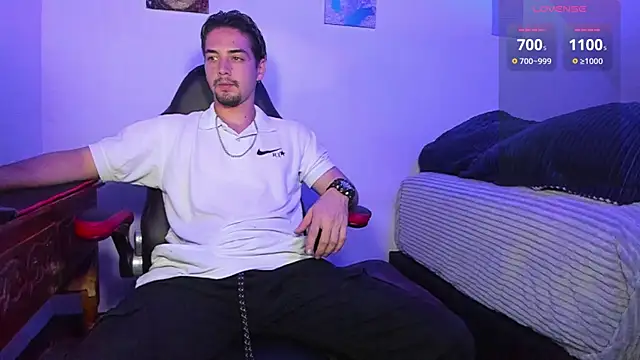 Alex smith00 online show from 01.19.25