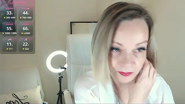 Tilly Eliot online show from 03.21.25