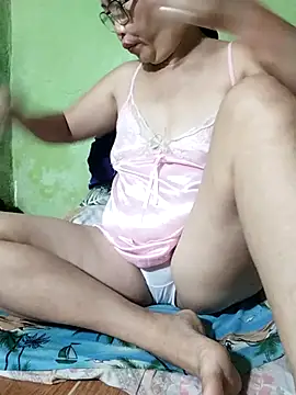 Snapshot of SoSweetPearl chatting on 02.14.26 SoSweetPearl online show from 02.14.26