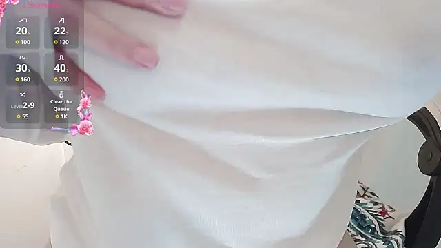 Snapshot of small_Eva chatting on 02.09.25 small Eva online show from 02.09.25