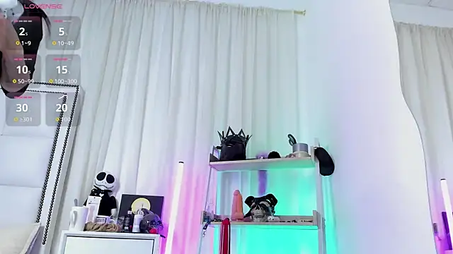 Snapshot of SAMANTHA_DM chatting on 10.02.25 SAMANTHA DM online show from 10.02.25