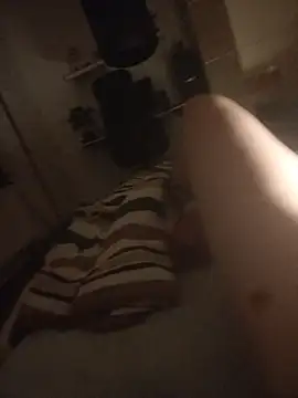 Untrhund23 online show from 12.22.25