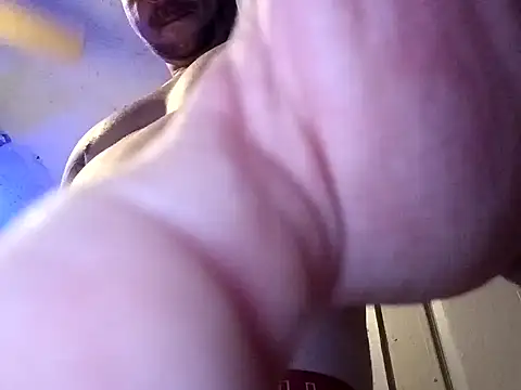 Snapshot of Jewfish420 chatting on 10.28.25 Jewfish420 online show from 10.28.25