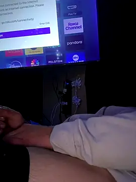 Snapshot of Jewfish420 chatting on 12.01.25 Jewfish420 online show from 12.01.25