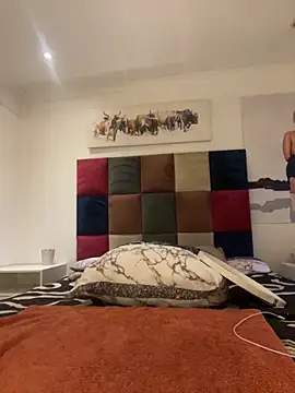 Snapshot of sexyTHANDO chatting on 10.29.25 sexyTHANDO online show from 10.29.25