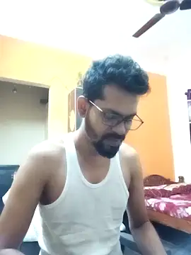 Snapshot of arhan3043 chatting on 12.28.24 arhan3043 online show from 12.28.24