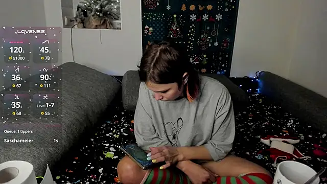 Snapshot of snusmumrike chatting on 12.23.24 snusmumrike online show from 12.23.24