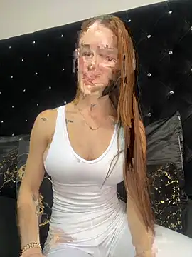 Snapshot of SofiaCarter chatting on 01.11.25 SofiaCarter online show from 01.11.25