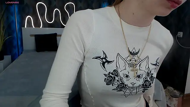 CharmedDoll online show from 05.15.26